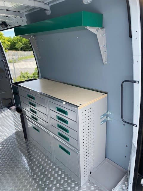 atelier-interieur-mobile-mercedes-sprinter-l2H2
