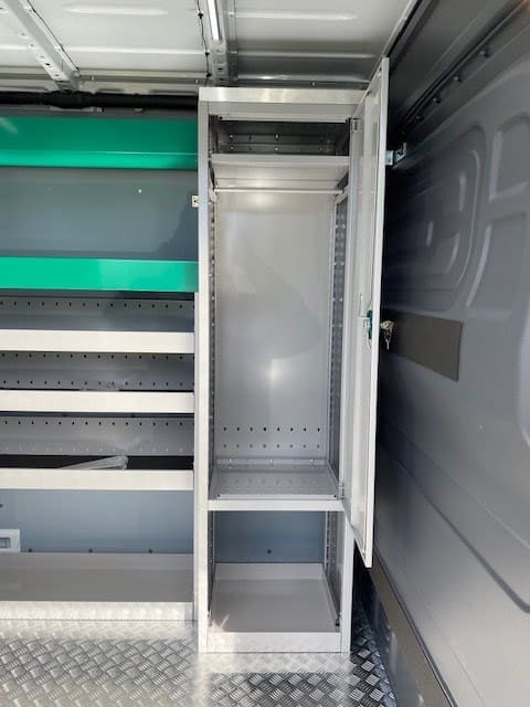 Atelier rangements Mercedes Sprinter L2H2