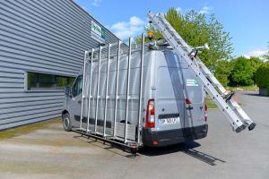 vehicule-amenagement-porte-echelle